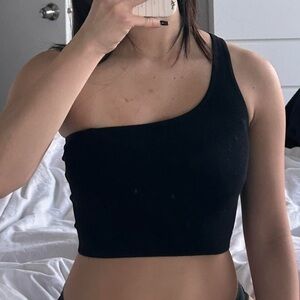 Black One-Shoulder Crop Top
